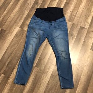 Maternity skinny jeans/jeggings